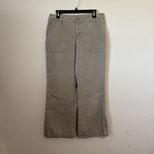 Vtg The North Face Women's Khaki Bootcut 100% cotton Size 8 short